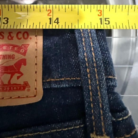 Levi's 505 Size 6 Women's Dark Blue Straight Leg Jeans NWOT - Picture 6 of 7